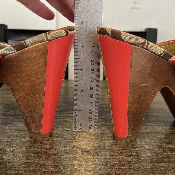 Coach Jonah Wooden Platform Heel - Tan and Orange with Gold Accent - Picture 3 of 9